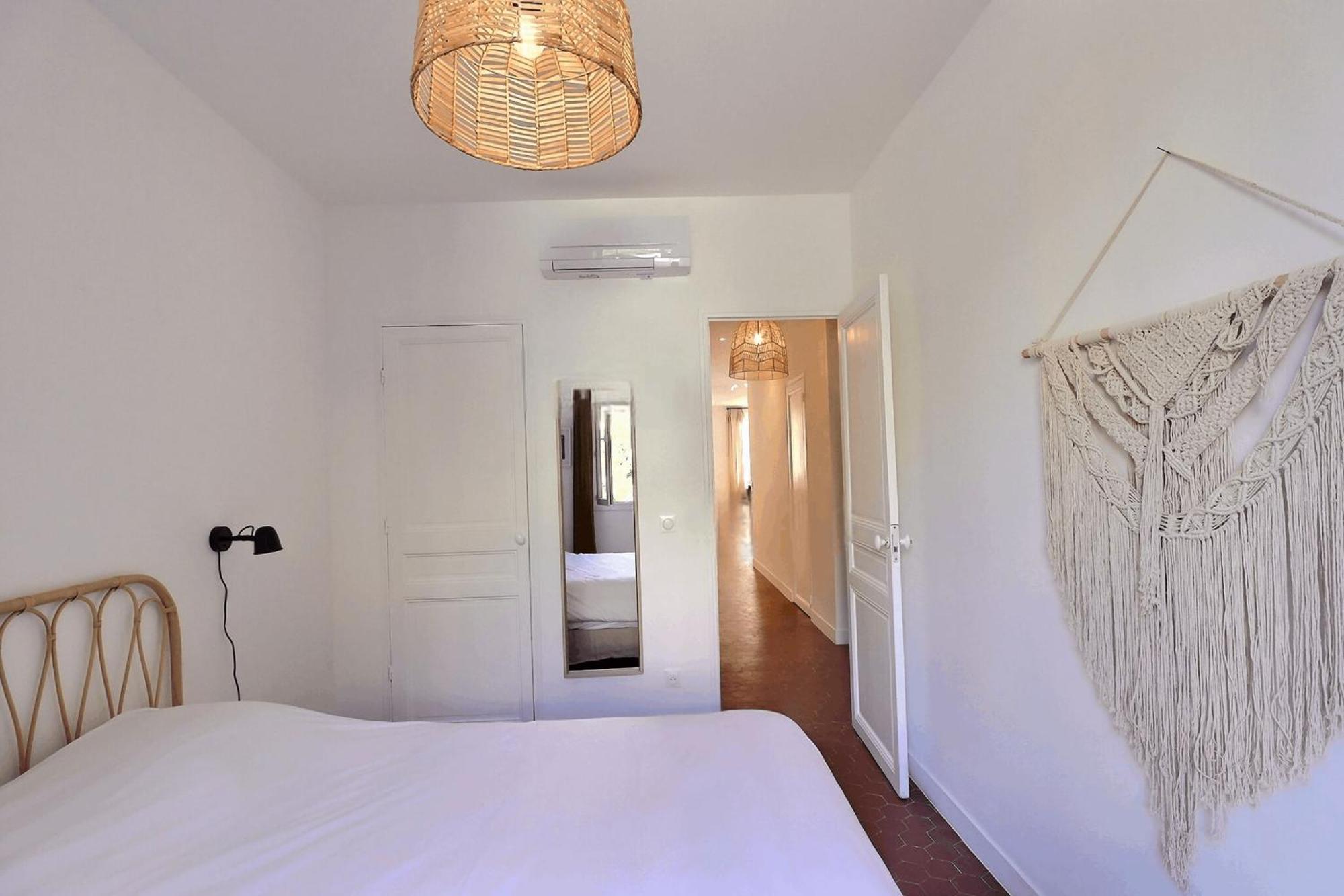 Spacious T3 In The Heart Of Marseilles