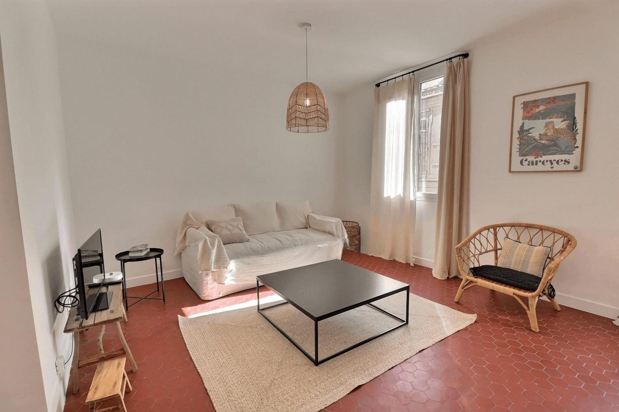 Spacious T3 In The Heart Of Marseille