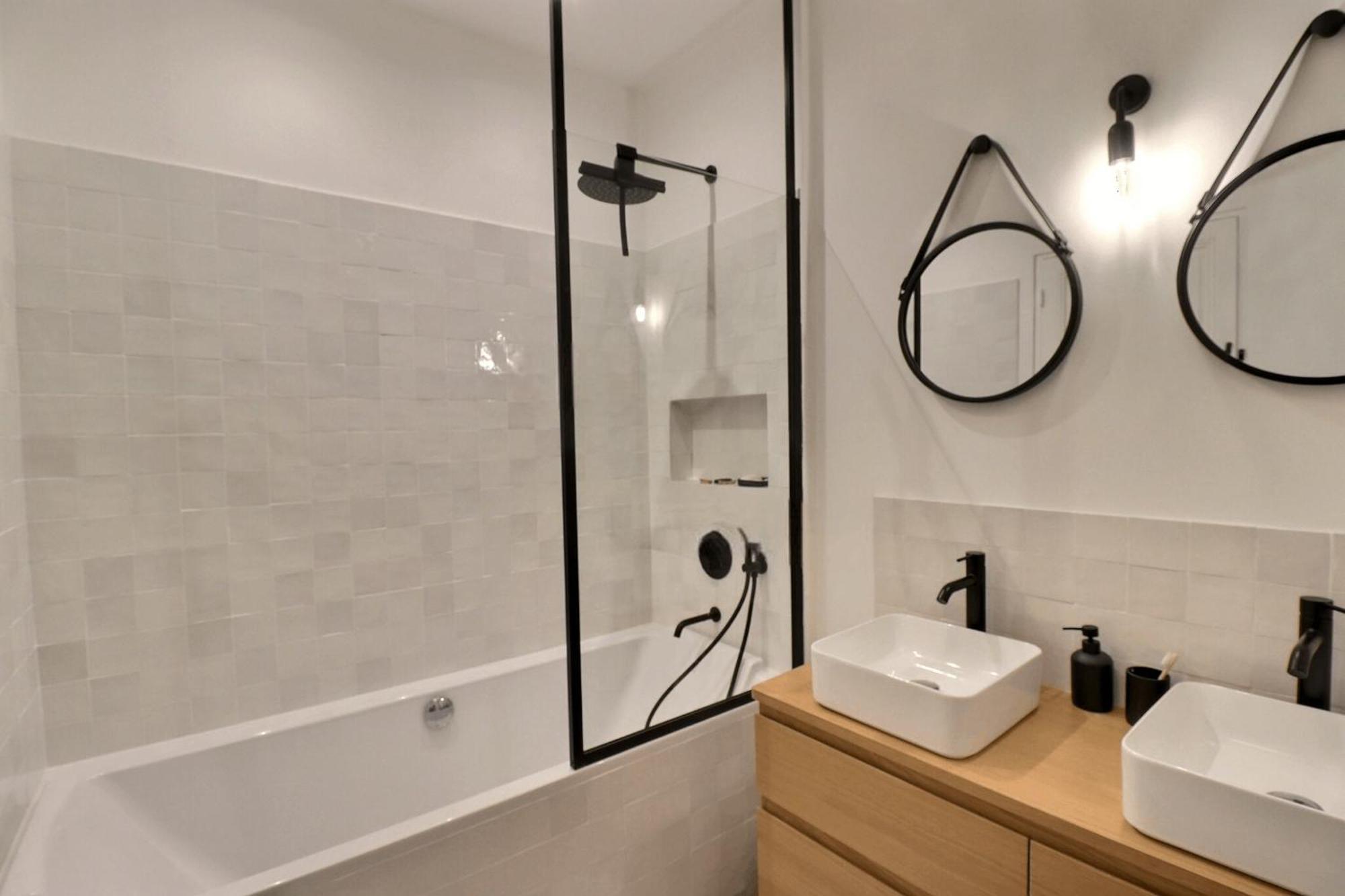 Apartment Spacious T3 In The Heart Of